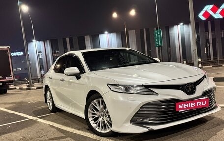 Toyota Camry, 2021 год, 3 510 000 рублей, 3 фотография