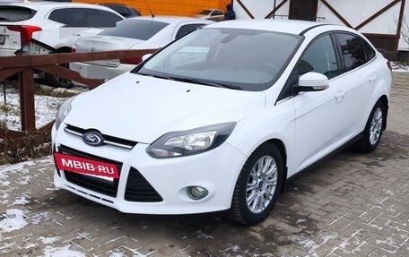 Ford Focus III, 2013 год, 900 000 рублей, 2 фотография