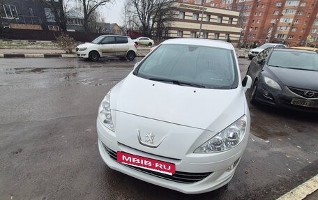 Peugeot 408 I рестайлинг, 2014 год, 725 000 рублей, 3 фотография