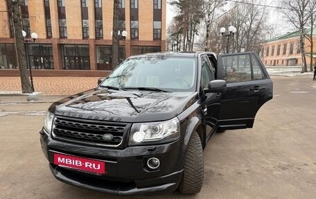 Land Rover Freelander II рестайлинг 2, 2014 год, 2 300 000 рублей, 4 фотография