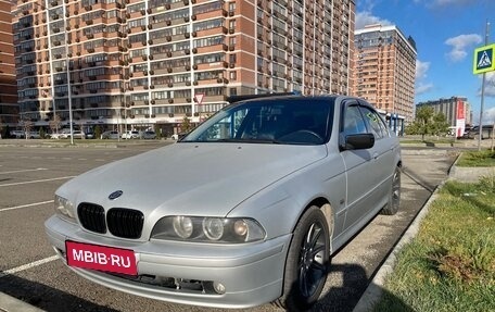 BMW 5 серия, 2003 год, 550 000 рублей, 1 фотография