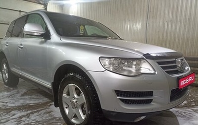 Volkswagen Touareg III, 2008 год, 1 550 000 рублей, 1 фотография