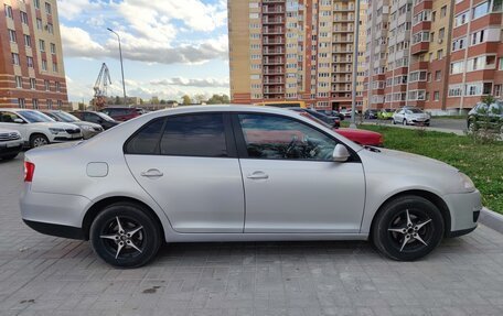 Volkswagen Jetta VI, 2008 год, 599 000 рублей, 9 фотография