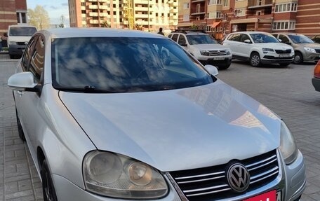 Volkswagen Jetta VI, 2008 год, 599 000 рублей, 3 фотография