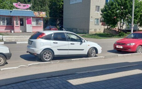 Ford Focus IV, 2001 год, 299 999 рублей, 8 фотография