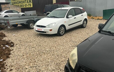 Ford Focus IV, 2001 год, 299 999 рублей, 16 фотография