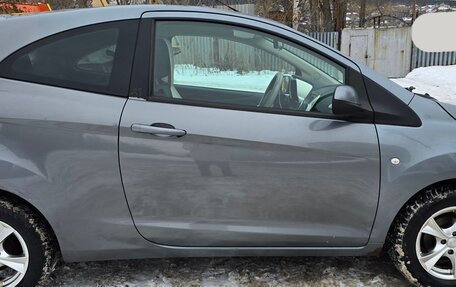 Ford KA II, 2010 год, 700 000 рублей, 4 фотография