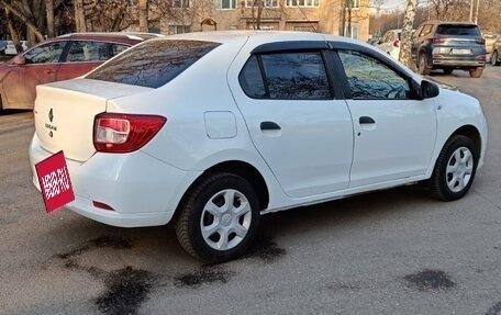 Renault Logan II, 2015 год, 650 000 рублей, 3 фотография