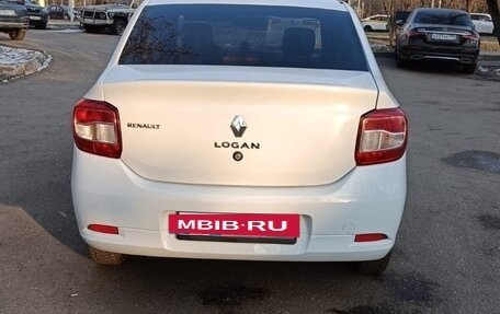 Renault Logan II, 2015 год, 650 000 рублей, 5 фотография