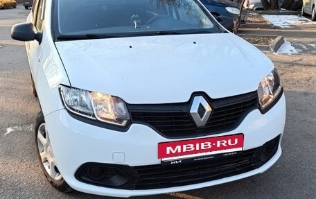 Renault Logan II, 2015 год, 650 000 рублей, 17 фотография