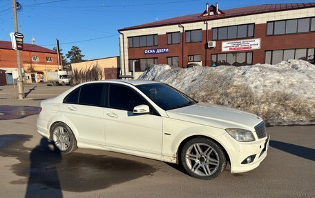 Mercedes-Benz C-Класс, 2010 год, 1 300 000 рублей, 2 фотография