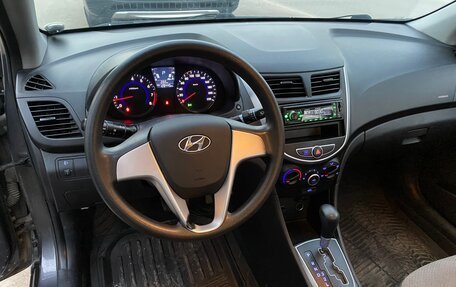 Hyundai Solaris II рестайлинг, 2013 год, 895 000 рублей, 9 фотография