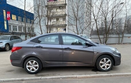 Hyundai Solaris II рестайлинг, 2013 год, 895 000 рублей, 6 фотография