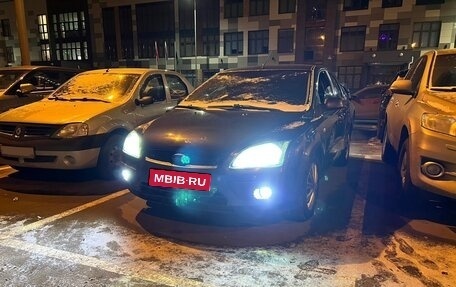 Ford Focus II рестайлинг, 2005 год, 380 000 рублей, 1 фотография