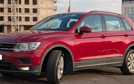 Volkswagen Tiguan II, 2017 год, 2 000 000 рублей, 13 фотография