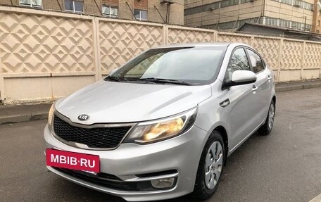 KIA Rio III рестайлинг, 2016 год, 999 000 рублей, 3 фотография