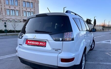 Mitsubishi Outlander III рестайлинг 3, 2011 год, 1 530 000 рублей, 9 фотография