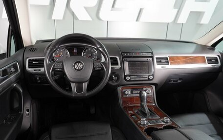 Volkswagen Touareg III, 2015 год, 3 500 000 рублей, 6 фотография