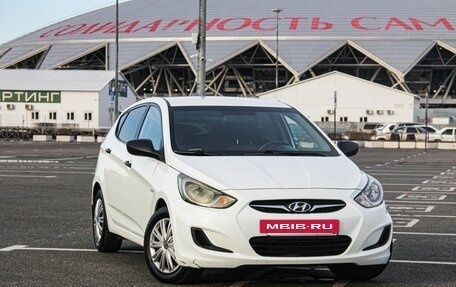 Hyundai Solaris II рестайлинг, 2014 год, 840 000 рублей, 2 фотография