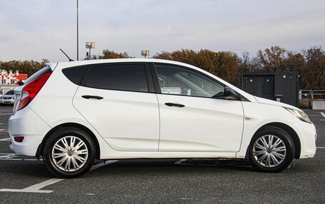 Hyundai Solaris II рестайлинг, 2014 год, 840 000 рублей, 8 фотография