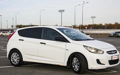 Hyundai Solaris II рестайлинг, 2014 год, 840 000 рублей, 11 фотография