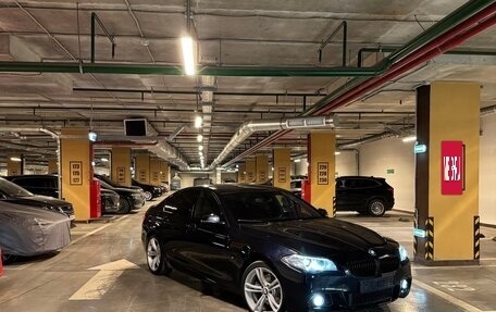 BMW 5 серия, 2016 год, 2 750 000 рублей, 2 фотография