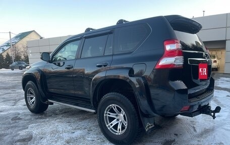 Toyota Land Cruiser Prado 150 рестайлинг 2, 2014 год, 4 250 000 рублей, 11 фотография