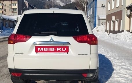 Mitsubishi Pajero Sport II рестайлинг, 2012 год, 1 980 000 рублей, 3 фотография