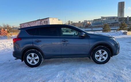 Toyota RAV4, 2013 год, 1 850 000 рублей, 3 фотография