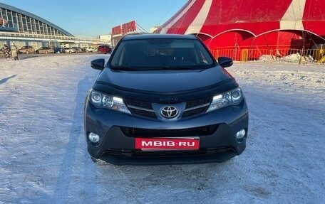 Toyota RAV4, 2013 год, 1 850 000 рублей, 5 фотография