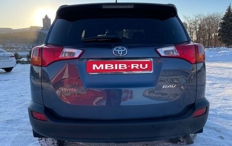 Toyota RAV4, 2013 год, 1 850 000 рублей, 4 фотография