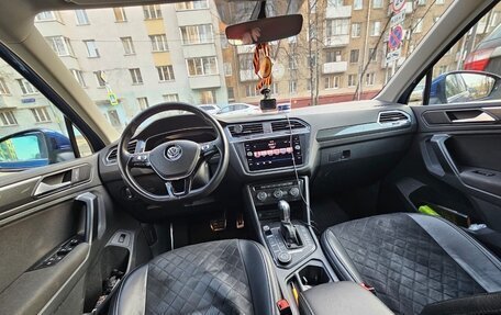 Volkswagen Tiguan II, 2018 год, 2 850 000 рублей, 7 фотография