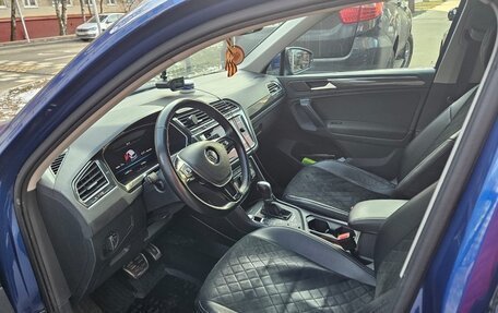 Volkswagen Tiguan II, 2018 год, 2 850 000 рублей, 8 фотография