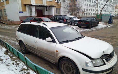 Volkswagen Passat B5+ рестайлинг, 1998 год, 300 000 рублей, 2 фотография