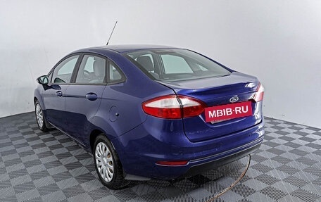 Ford Fiesta, 2016 год, 859 000 рублей, 11 фотография