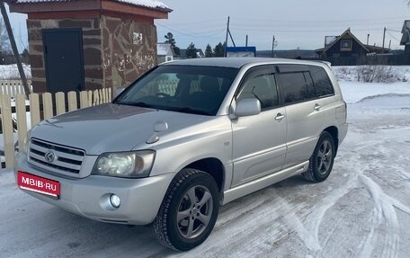 Toyota Kluger I, 2003 год, 1 400 000 рублей, 1 фотография