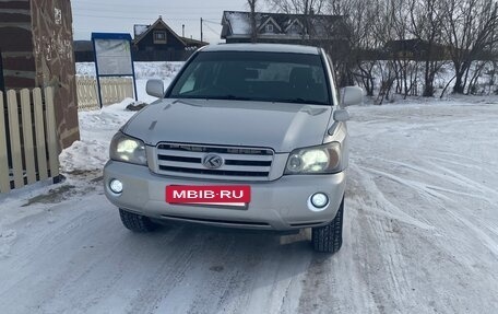 Toyota Kluger I, 2003 год, 1 400 000 рублей, 6 фотография