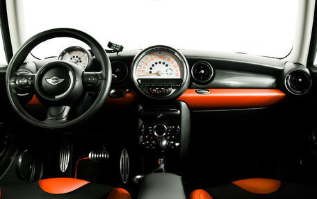 MINI Clubman, 2012 год, 2 069 856 рублей, 11 фотография