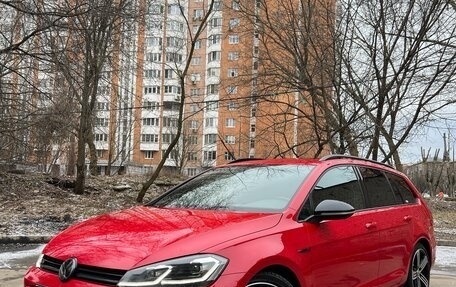 Volkswagen Golf R VII, 2019 год, 3 990 000 рублей, 2 фотография