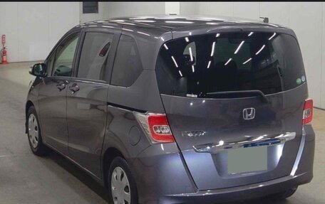 Honda Freed I, 2014 год, 1 100 000 рублей, 4 фотография