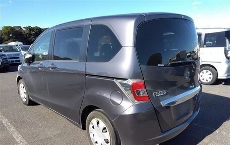 Honda Freed I, 2014 год, 1 100 000 рублей, 32 фотография