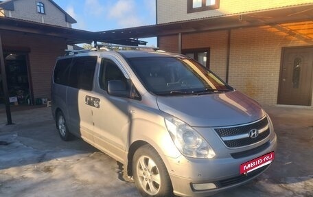 Hyundai Grand Starex Grand Starex I рестайлинг 2, 2011 год, 1 450 000 рублей, 5 фотография