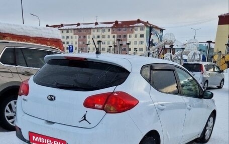 KIA cee'd III, 2013 год, 1 050 000 рублей, 6 фотография