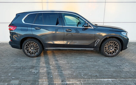 BMW X5, 2019 год, 6 450 000 рублей, 4 фотография