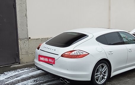 Porsche Panamera II рестайлинг, 2011 год, 2 500 000 рублей, 2 фотография