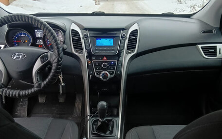 Hyundai i30 II рестайлинг, 2014 год, 1 100 000 рублей, 6 фотография