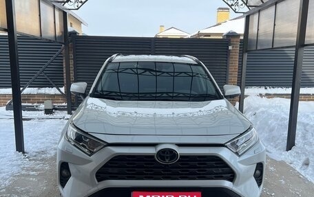 Toyota RAV4, 2022 год, 4 650 000 рублей, 1 фотография