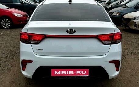 KIA Rio IV, 2018 год, 1 205 000 рублей, 6 фотография