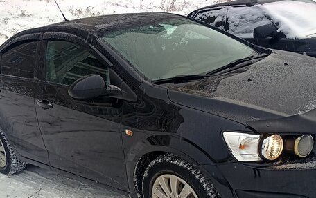 Chevrolet Aveo III, 2012 год, 700 000 рублей, 2 фотография