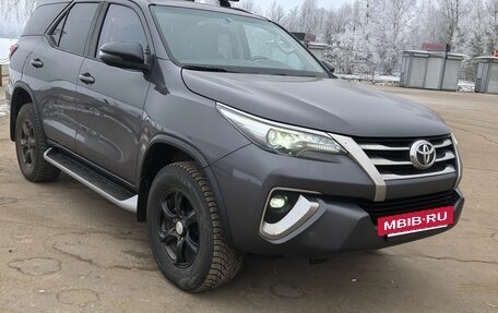 Toyota Fortuner II, 2019 год, 4 977 000 рублей, 8 фотография